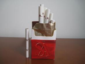 新加坡外烟推荐_新加坡的烟贵吗